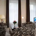 Viktoria 4*