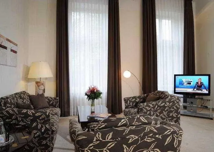 Viktoria 4*