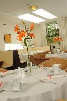 Viktoria Hotel 4*