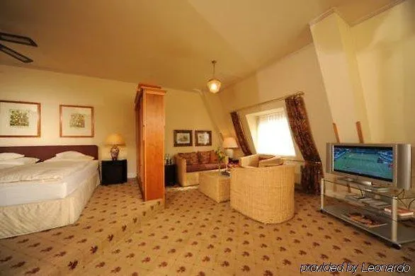 Viktoria Hotel Dusseldorf